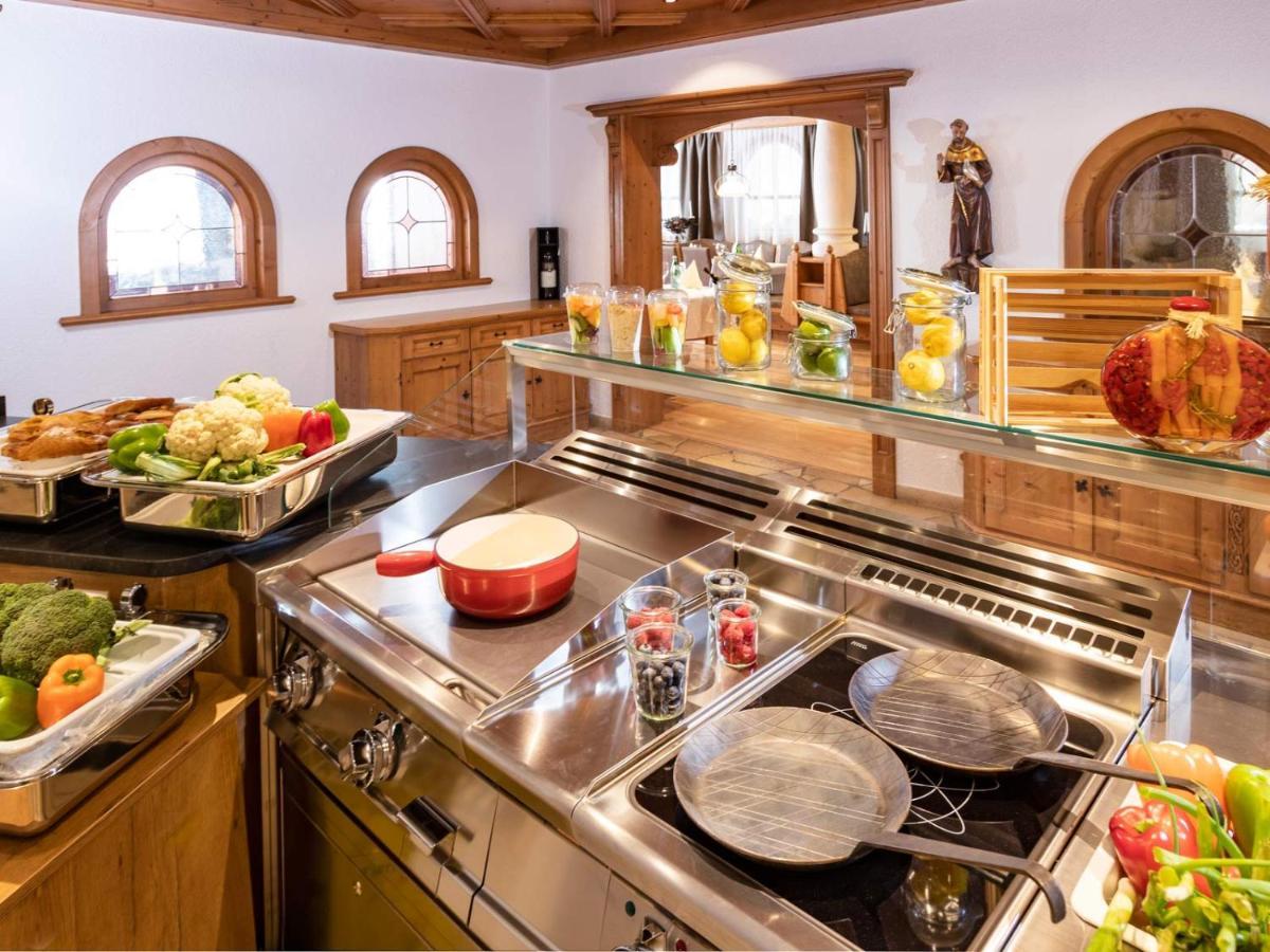 Seiblishof Superior Hotel Ишгъл Екстериор снимка